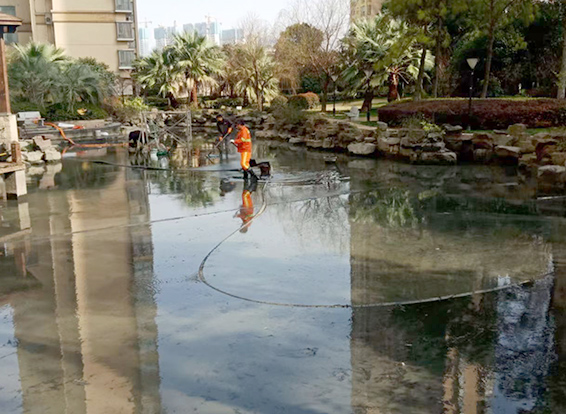宿城景观池淤泥清理